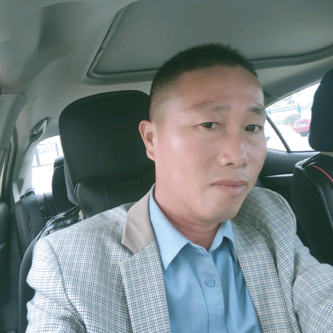 万达宏哥驾考刘教练