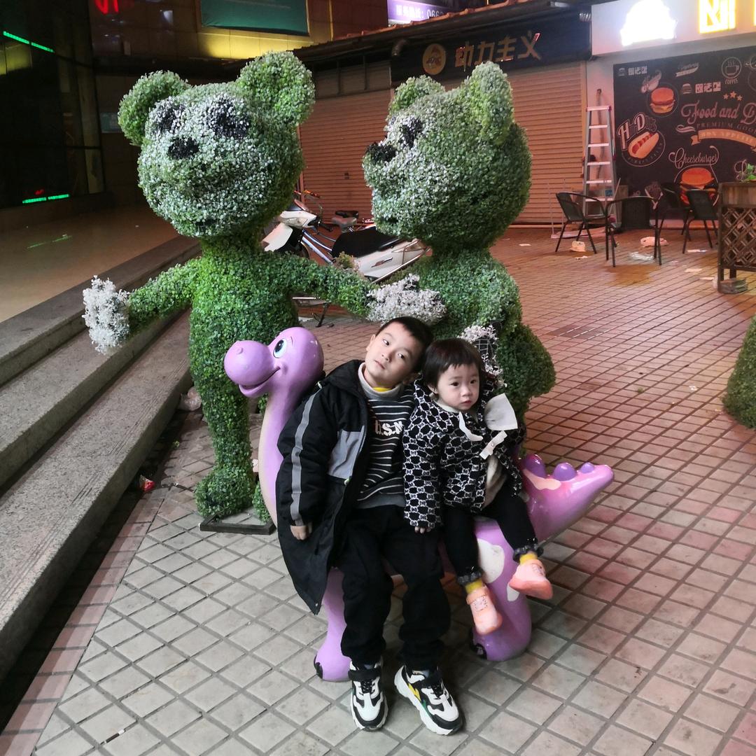 器张张(b´Д｀)ﾉ෴