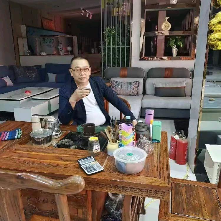 盛唐大世界家俬城