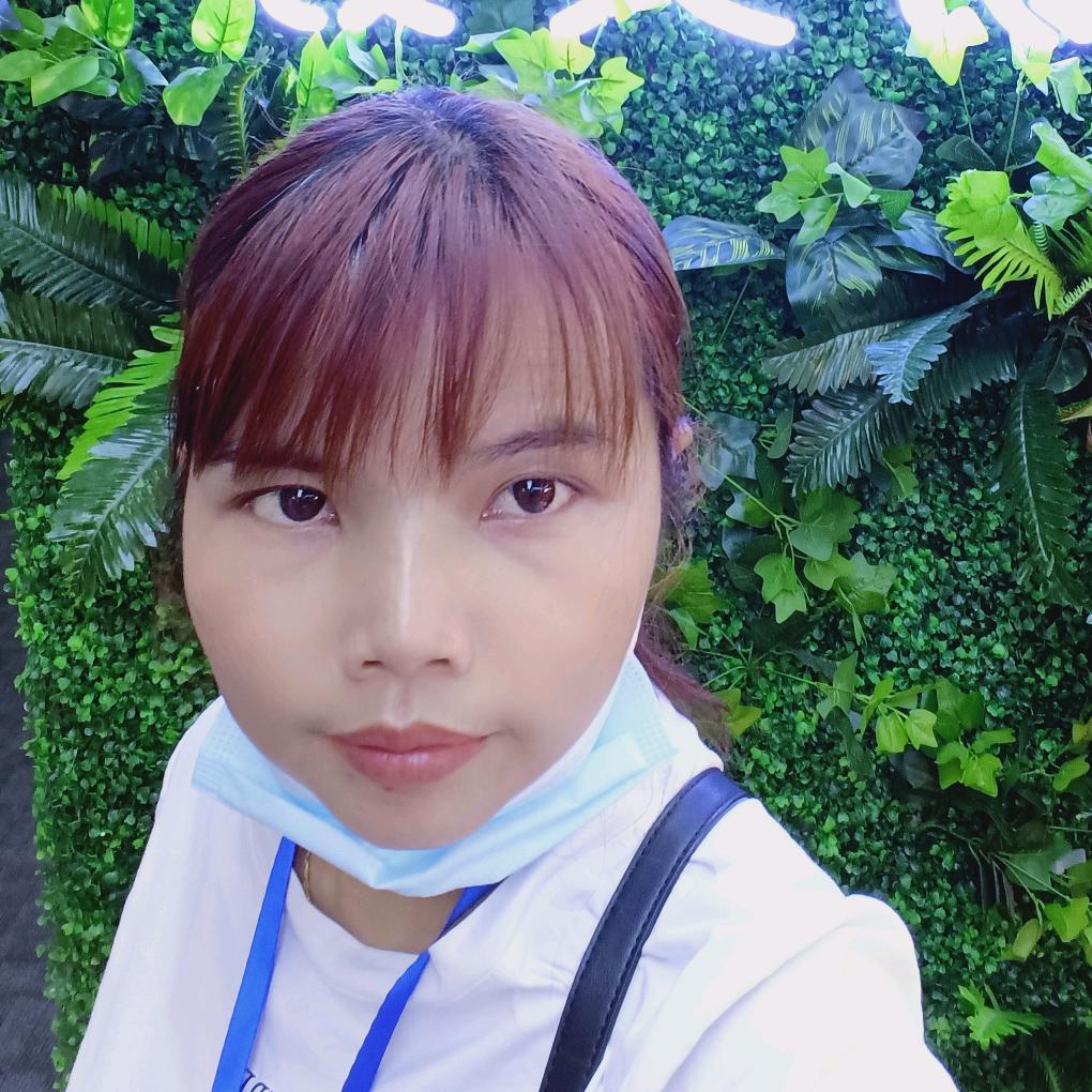 给我背影