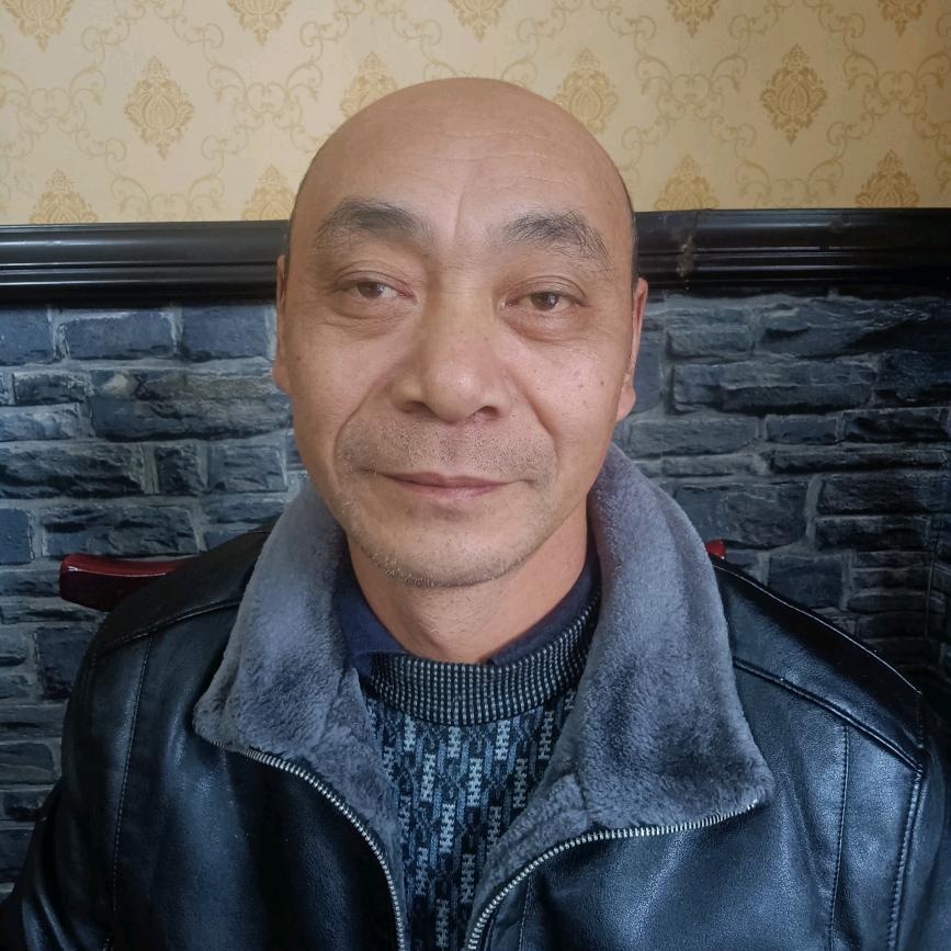 喜欢合欢皮的嗡鸣头像