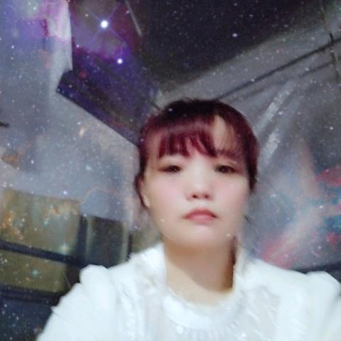 飞姐。
