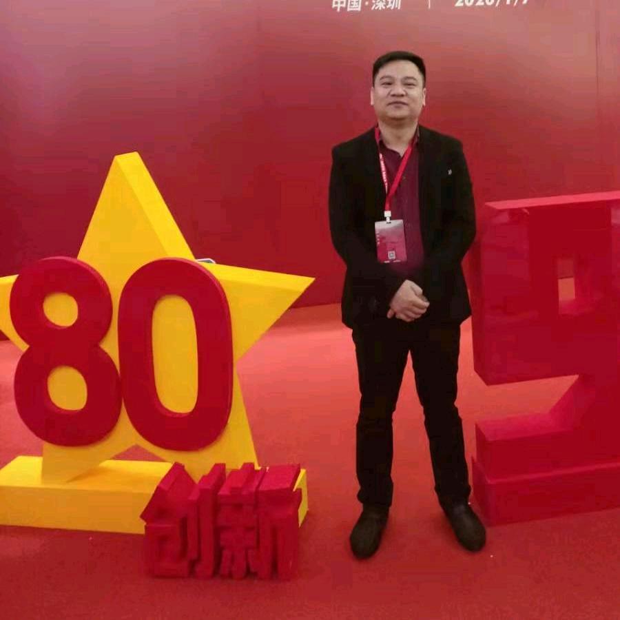 笑傲一生少勇