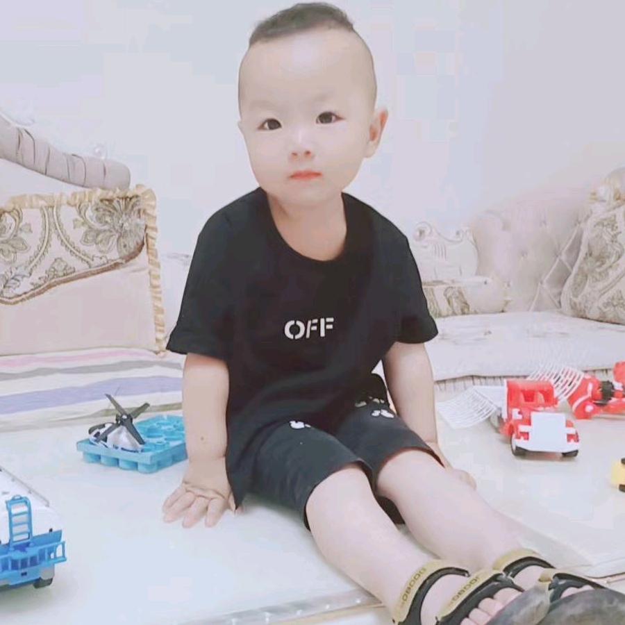 啊辉