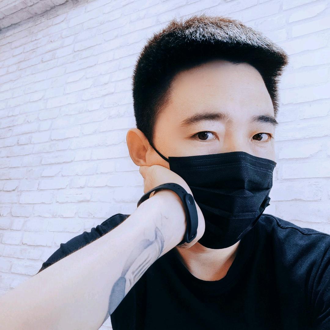 爱闲聊的飞