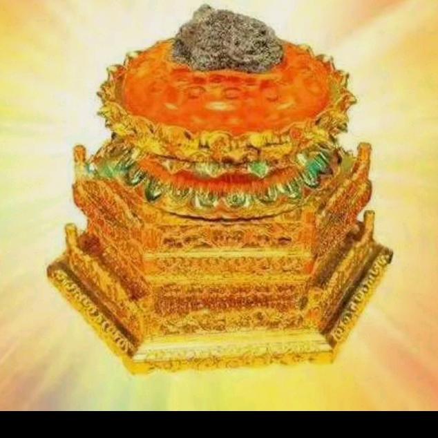 武诚琼锅糖食品厂