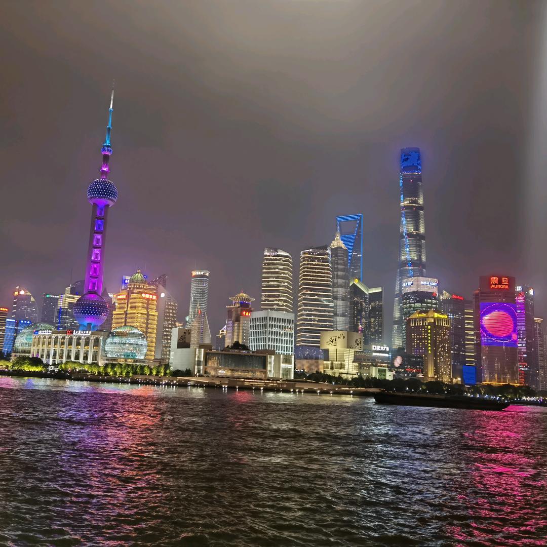 海阔天空…