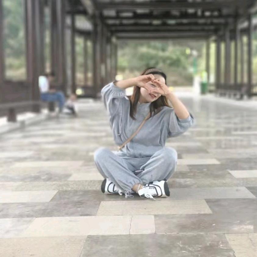 玲子（记录生活）