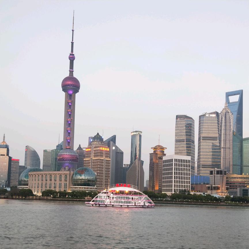 憨态可掬