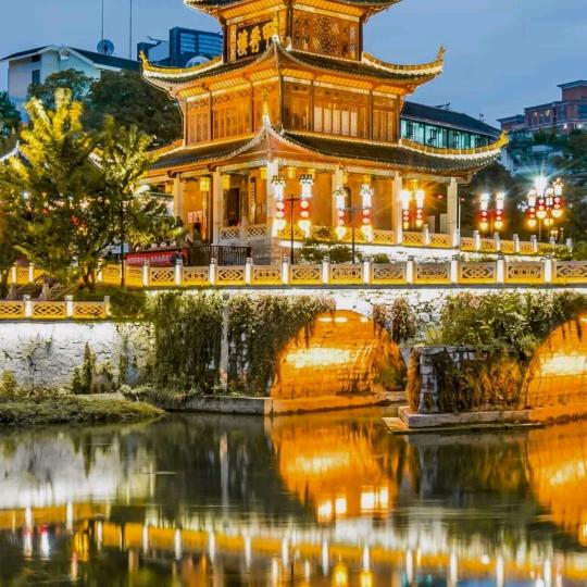 李丶