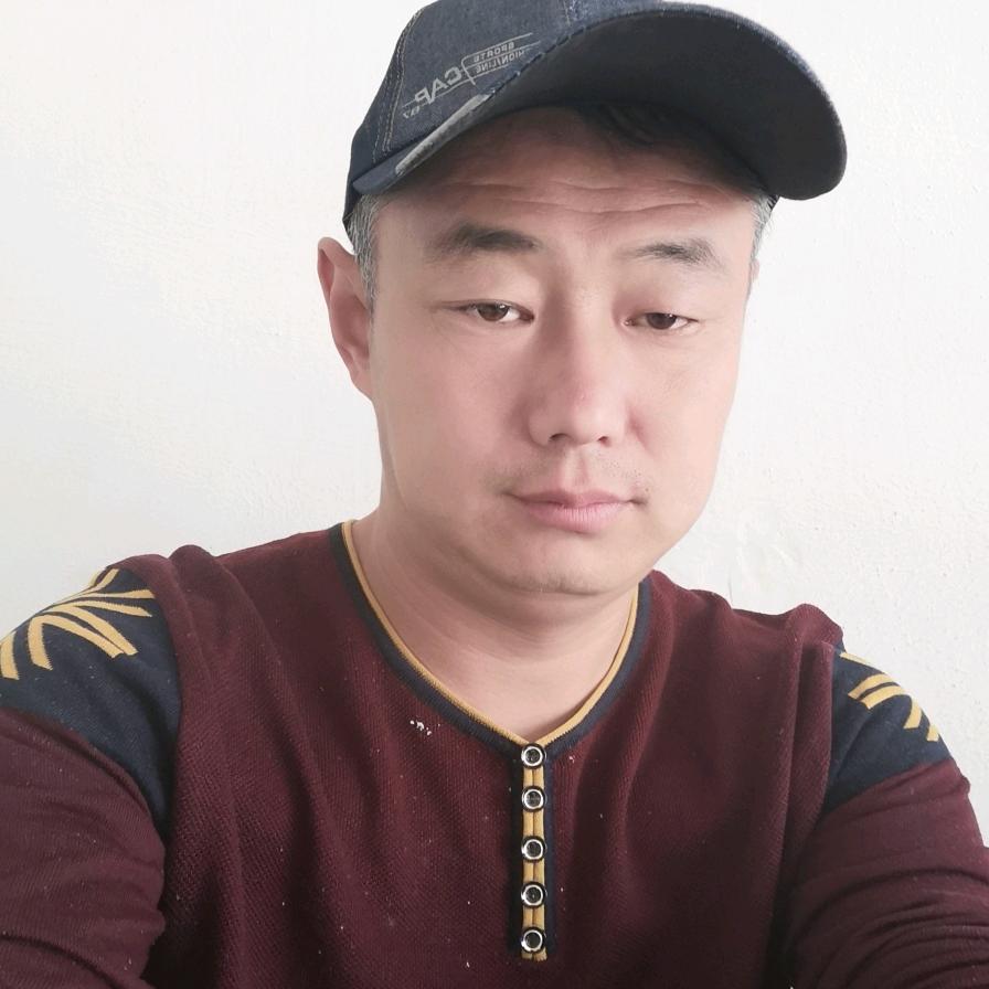 老谢沥青摊铺工程施工队