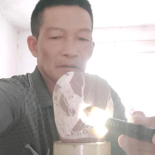 韦哥直播号晚上8点35分，开播