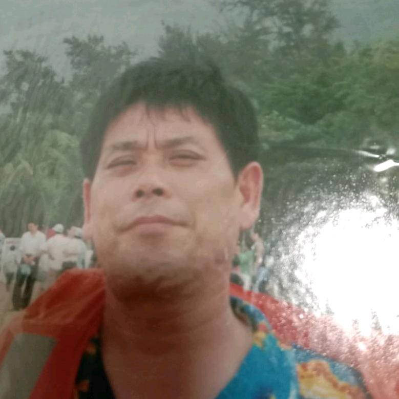 黄斌