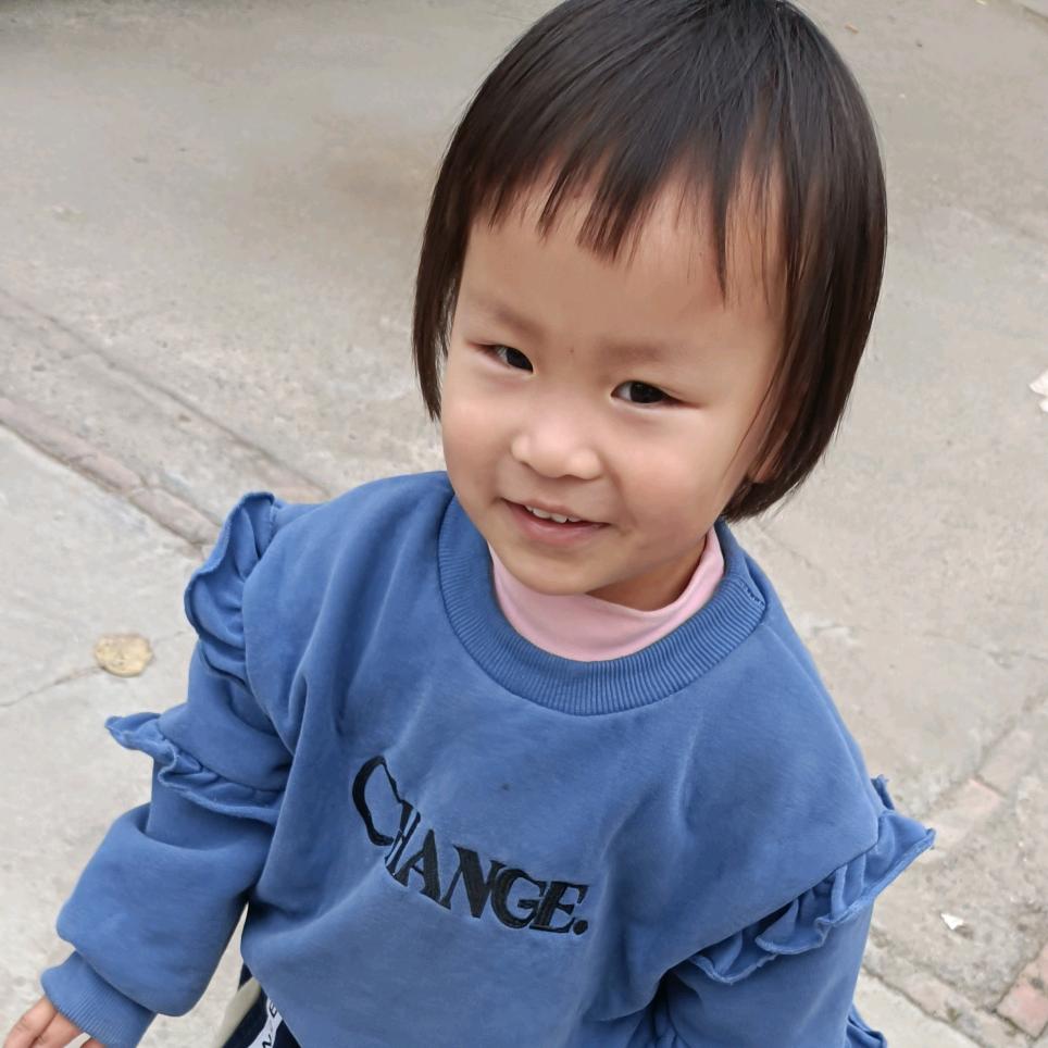 小黑妮
