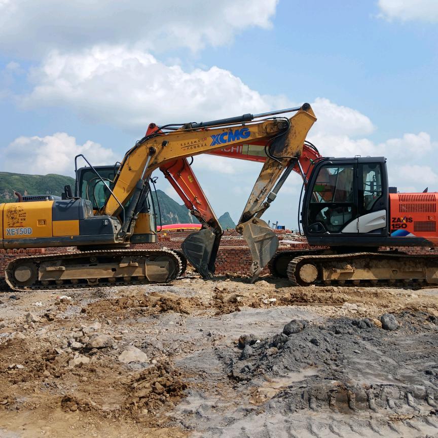 挖机出租，挖地基.挖路基.平场地.破碎