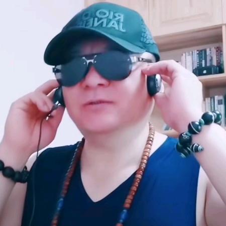 小邢.品行天下