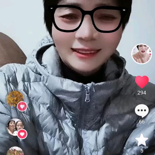 开开心心