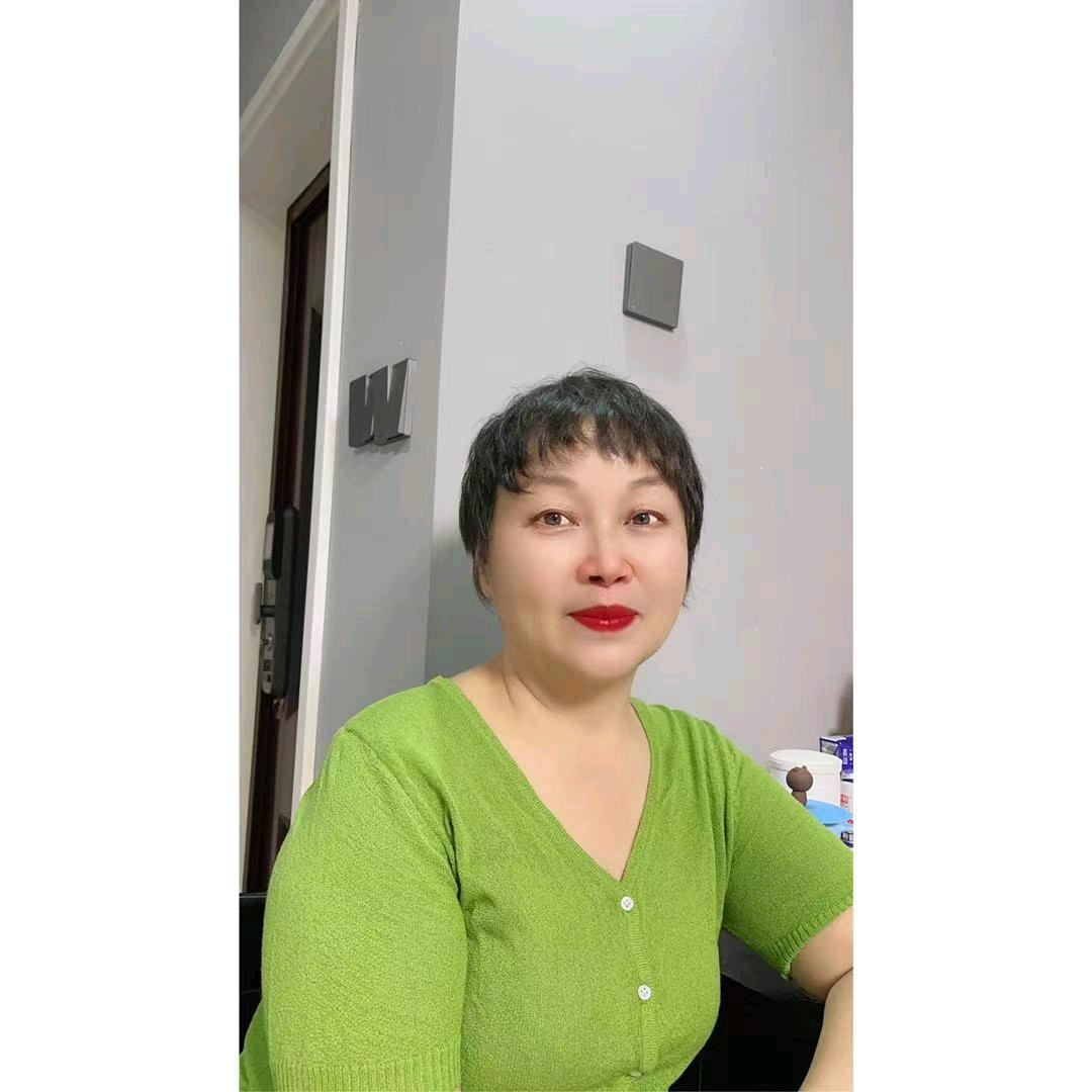 居梅香