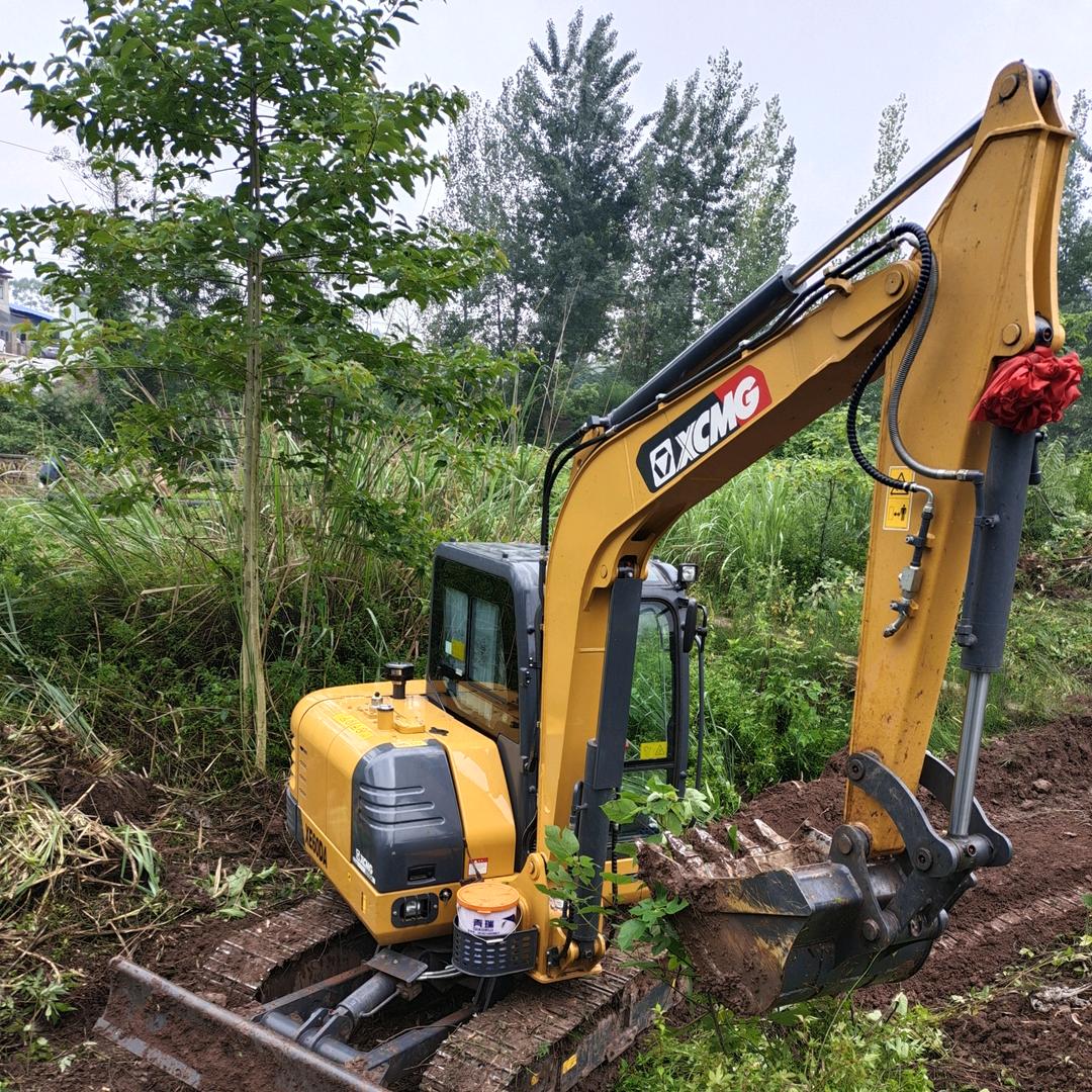 林波二手挖机商贸中心