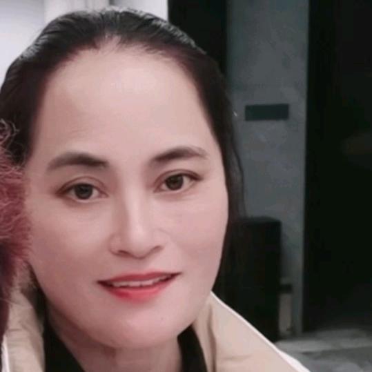 徐记镜飞洲心柴火烧肉南兴社11号