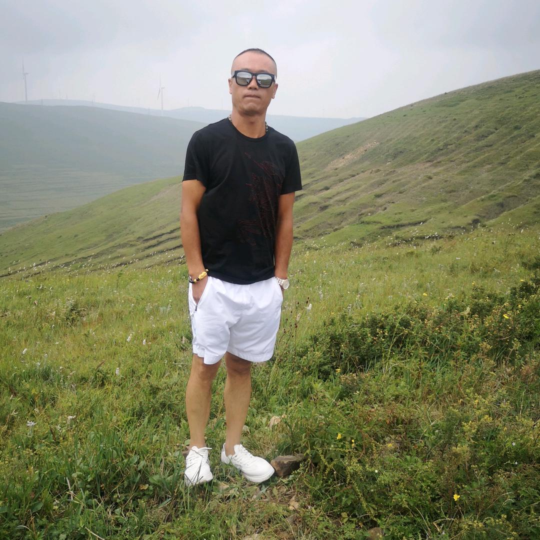 刘恋青春