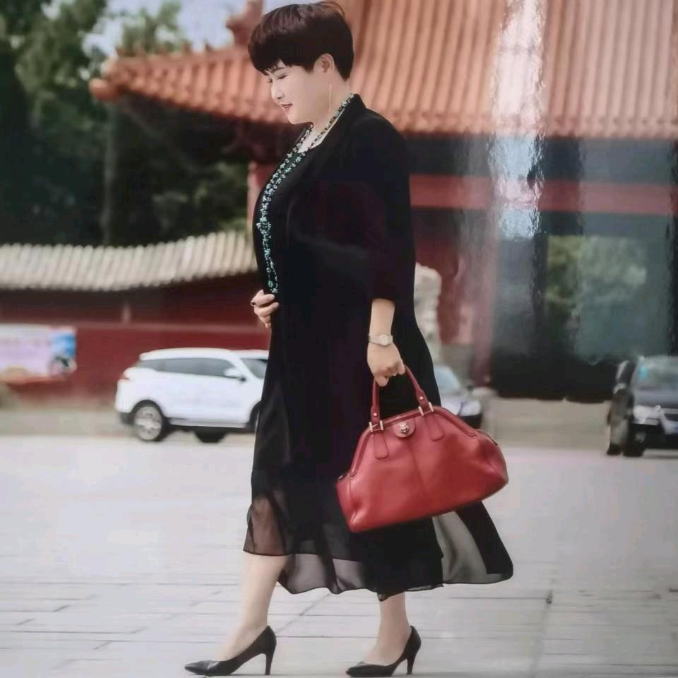 小英