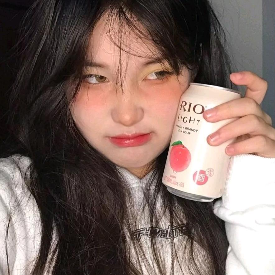 水蜜桃味的小张