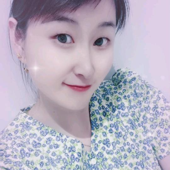 爱宝贝😘😘