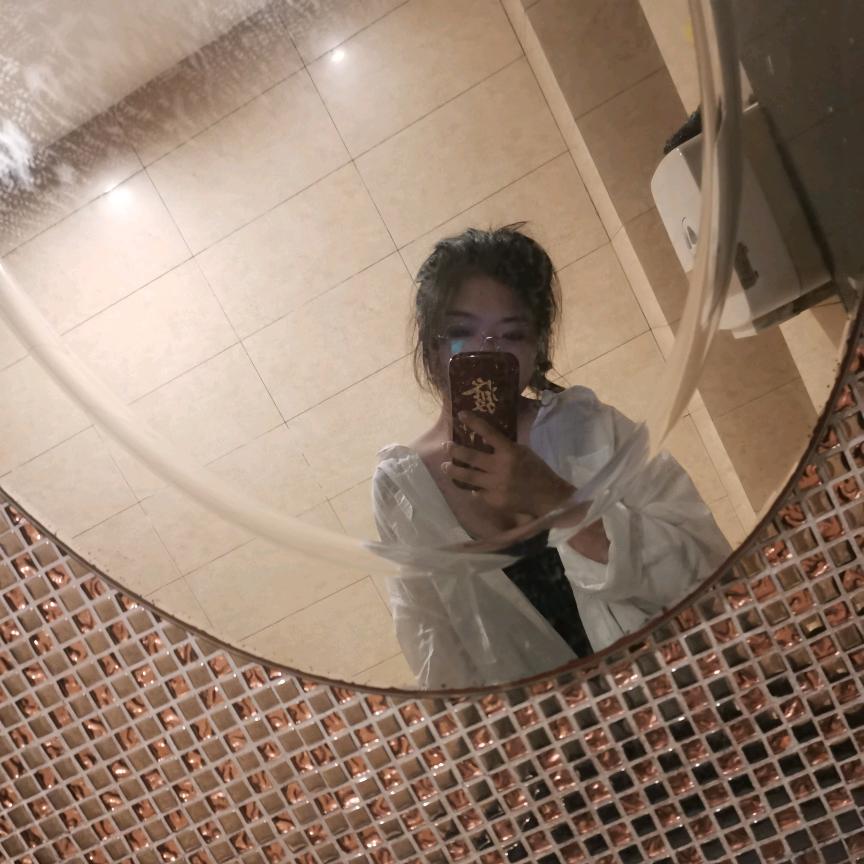 细嗅蔷薇🙂