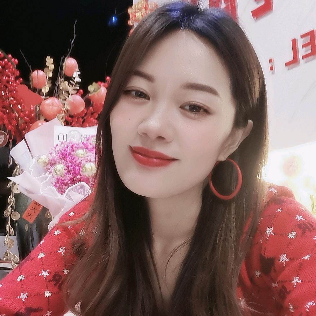 云龙美的飞宇家电