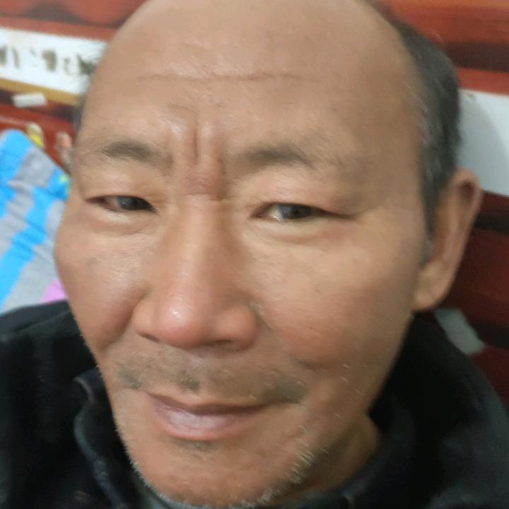 席爱成