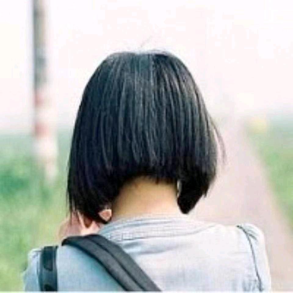 蓝色雨滴