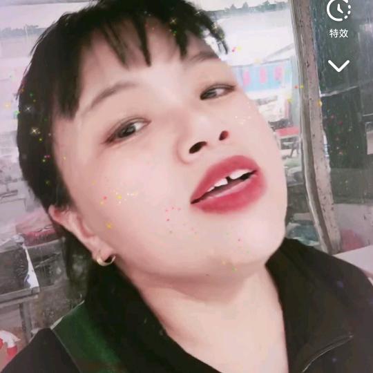周小姐（晚9:10开播）