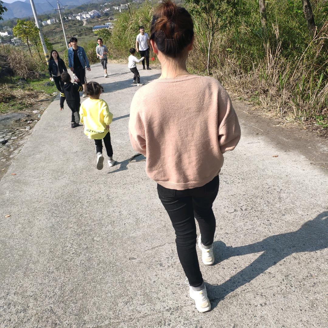 通城县七彩广告