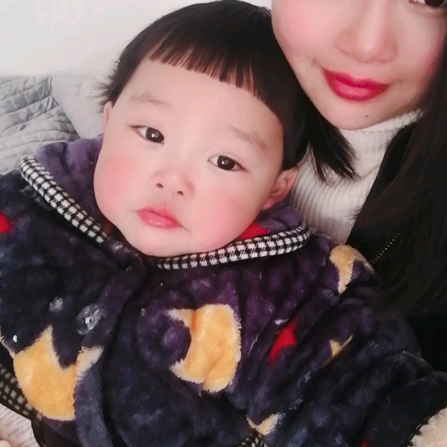 晚妆紫啧