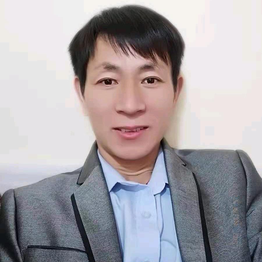 李