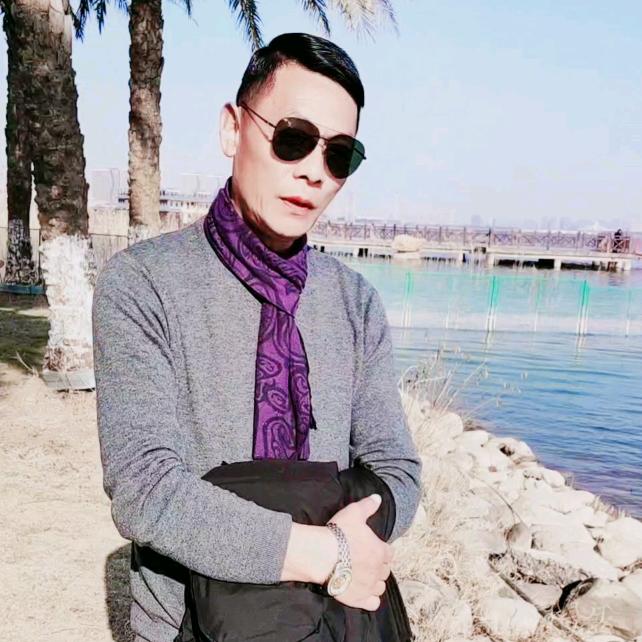 浔阳江畔~~~
