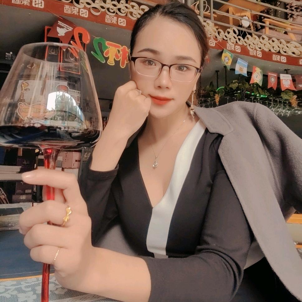 姣姣姐（G9聚酒）