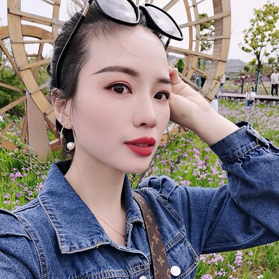 看清了所以看轻了