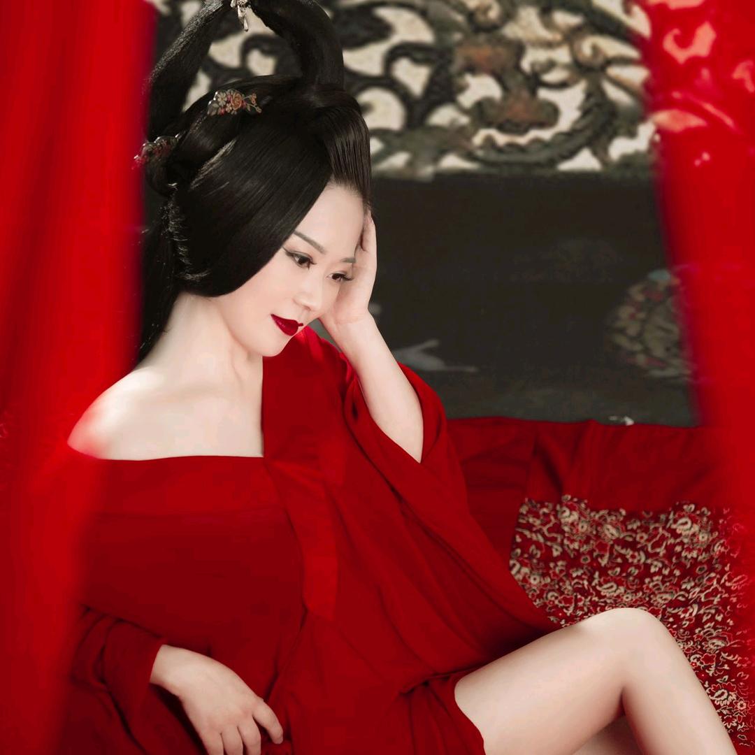 张菊媛