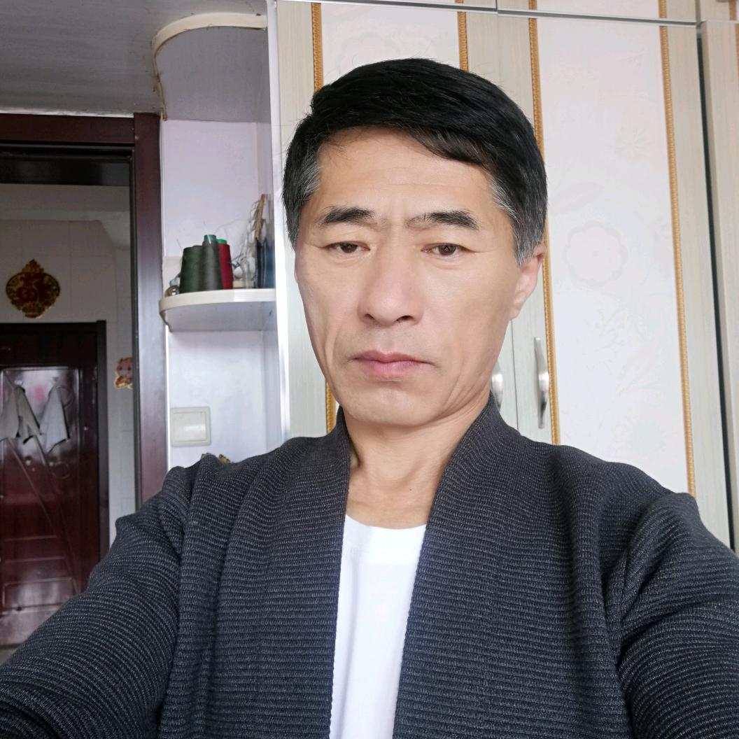 蓝天，大地，二哥