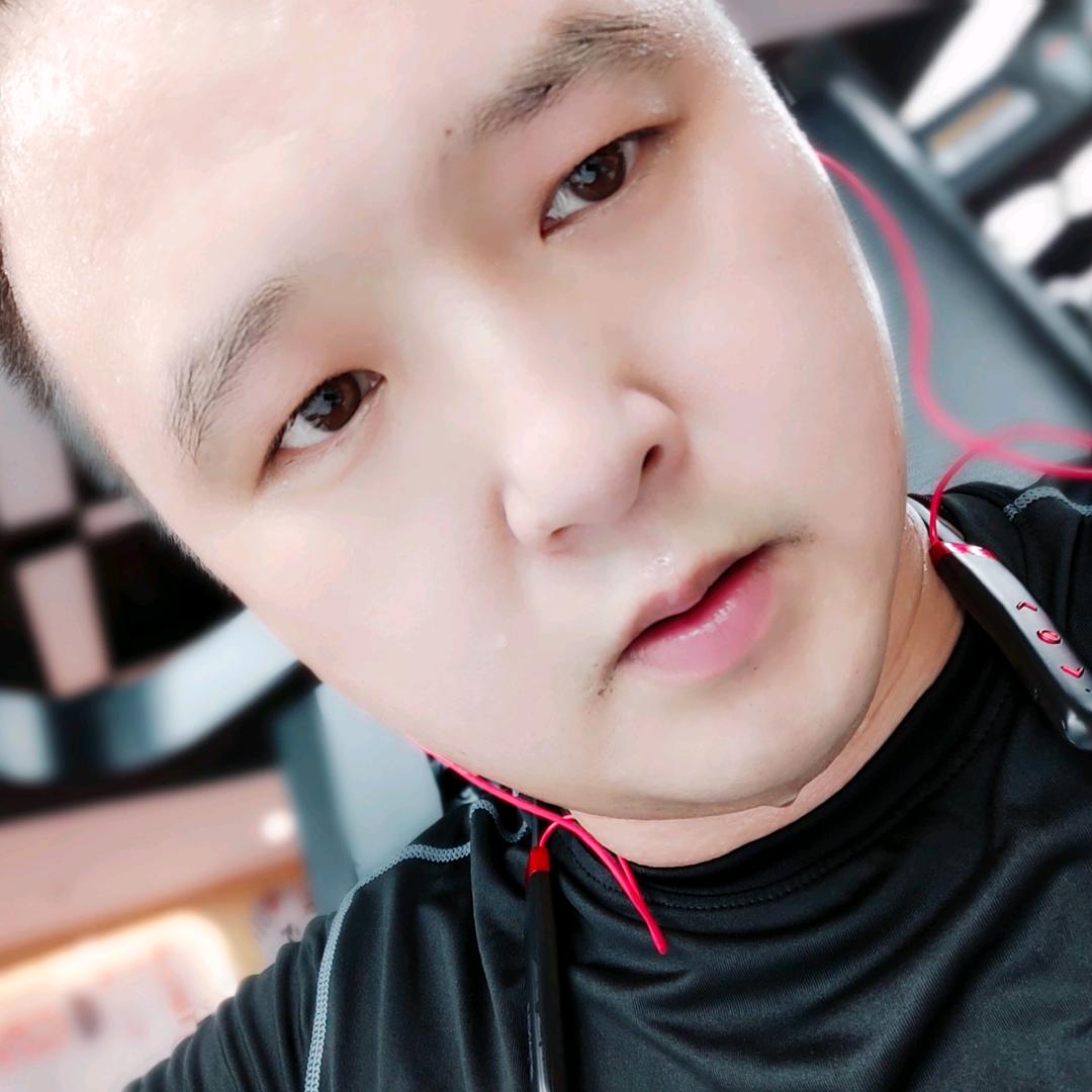 小汪哥