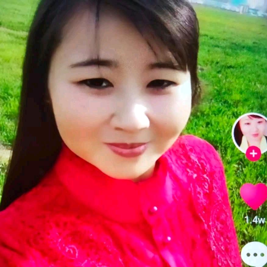 云霞哥