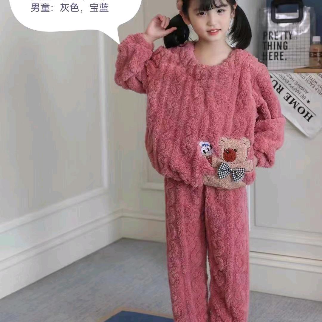 漯河市光明路步行街红豆内衣