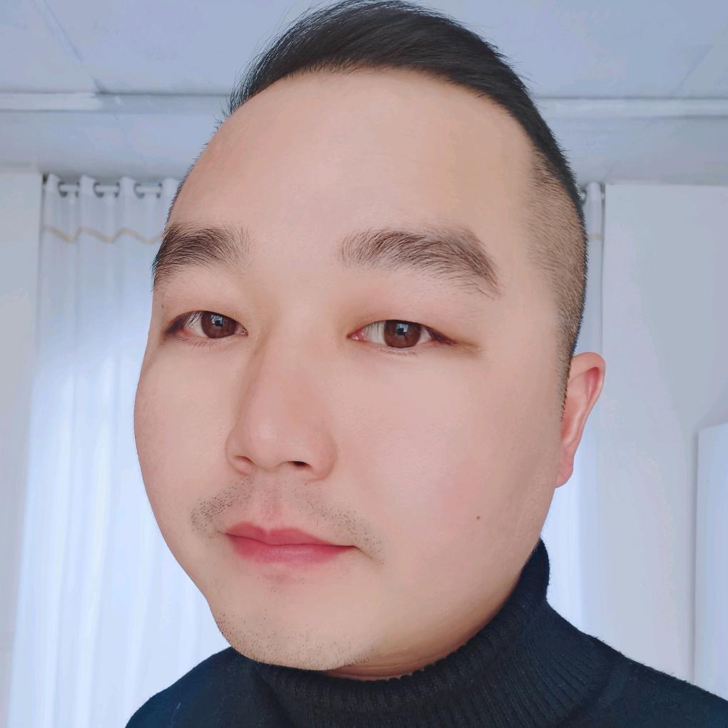 燕良颜婚纱摄影店官方号