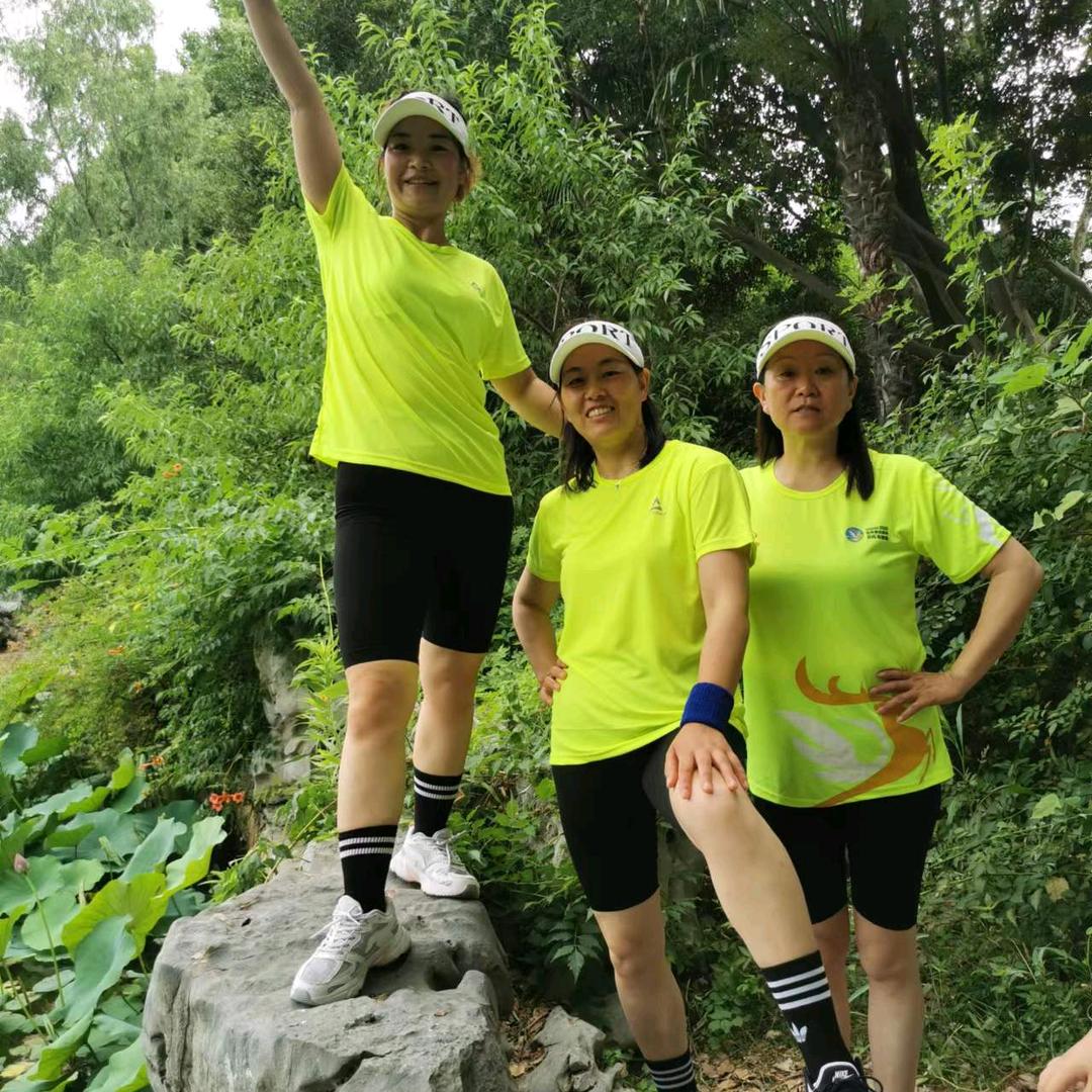 朵朵妈有氧健身操(每天早上7点40开播)