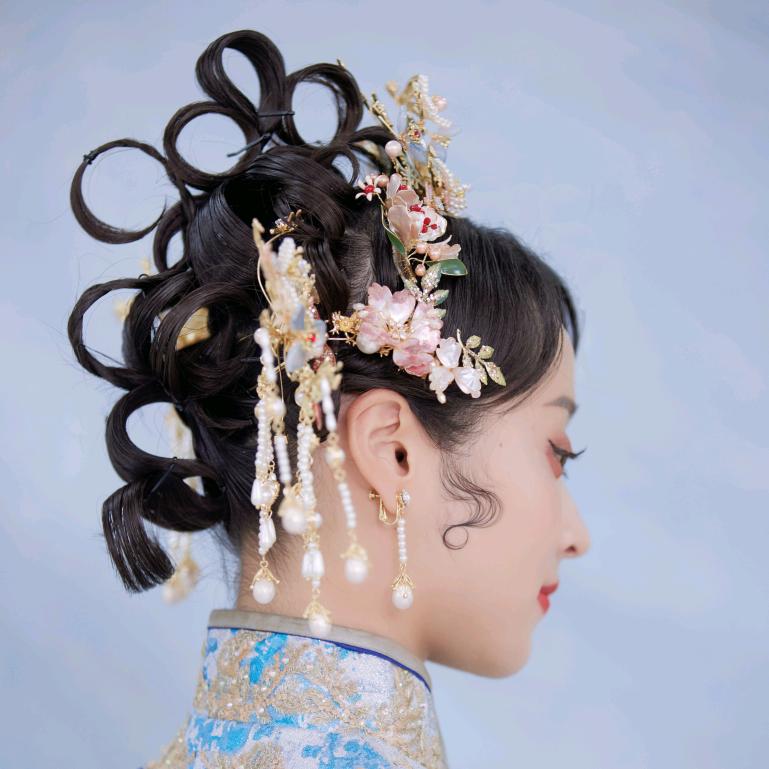 化妆师💋依咿