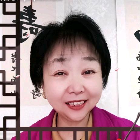 龙龙奶奶， 早上7点10分开播