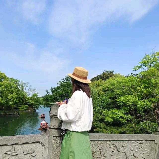 索索