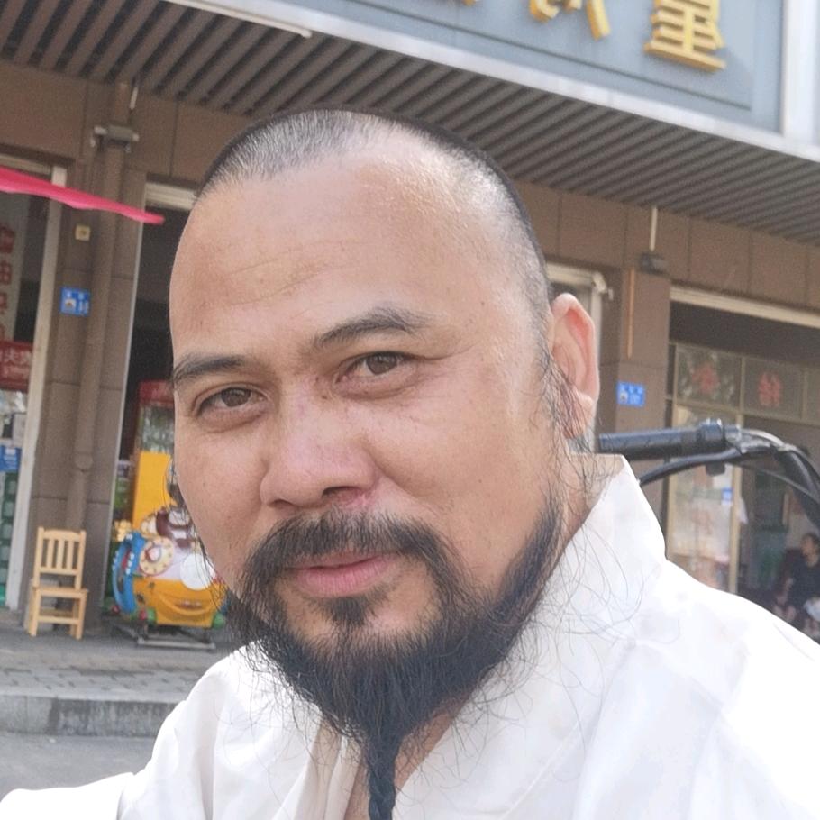 野人蔡老官磨刀
